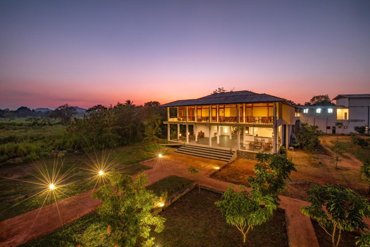 Ceylon Breeze Sigiriya Hotel Eksteriør billede